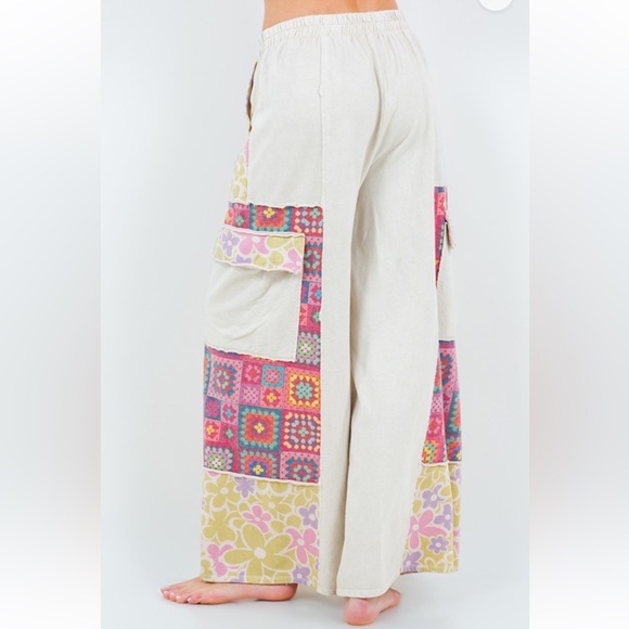 New Boutique Mineral Washed BOHO Crochet Floral Printed Pants So Fun! - Picture 6 of 7